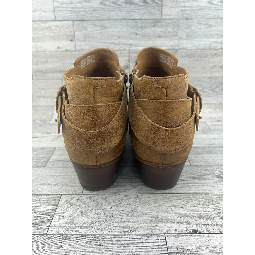 Clarks Artisan Women Tan‎ Leather Ankle Boots Buckle Strap Side Zip Size 10M